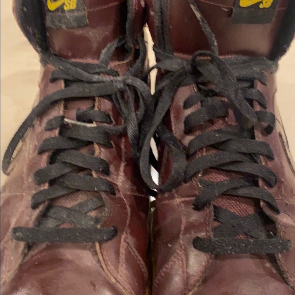 Nike SB high top front sole ripped a little
